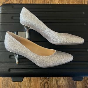Liz Claiborne pumps